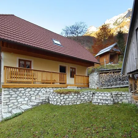Zadnjica House Prázdninový dům *